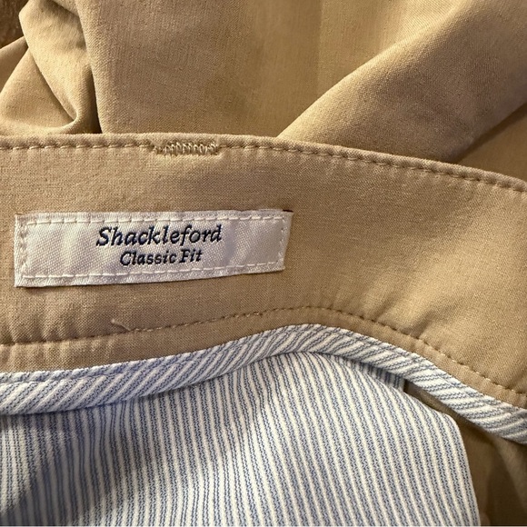 Peter Millar Shackleford  Tan Hybrid Shorts 38” - Picture 5 of 7